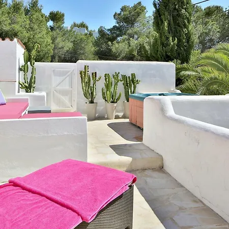 Can Flores Villa